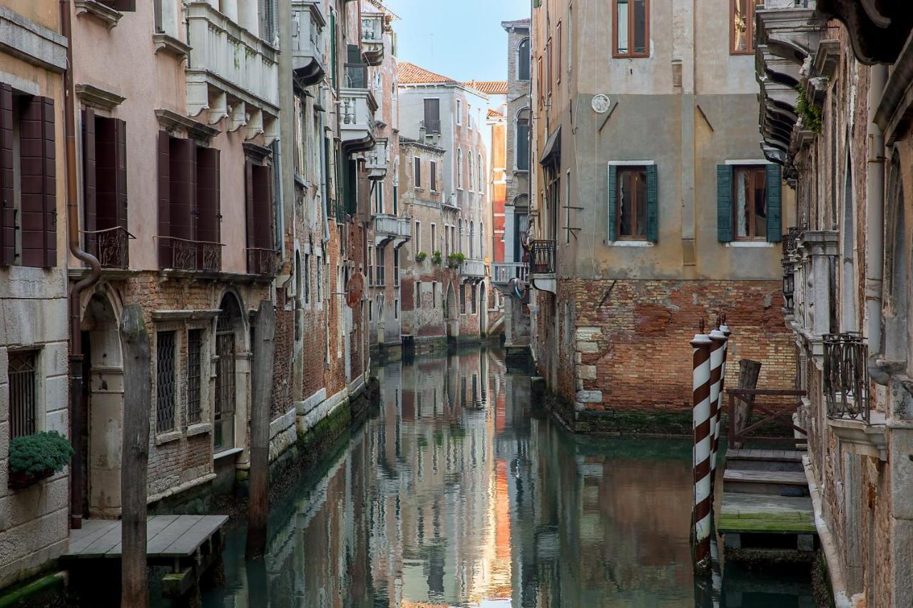 Apartamento Italiahaus - Ca' Olivo Loft With Canal View In Rialto Venecia