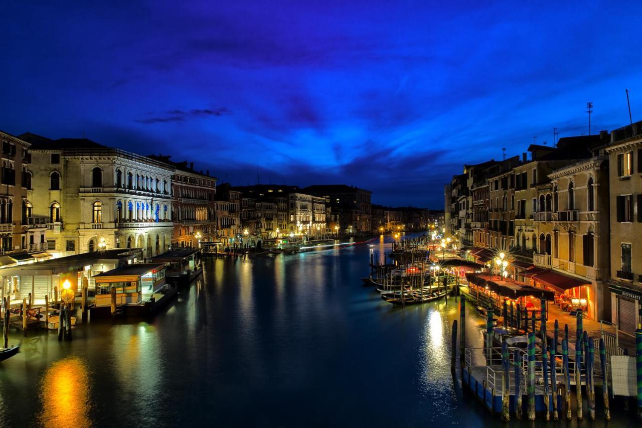 Apartamento Italiahaus - Ca' Olivo Loft With Canal View In Rialto *
