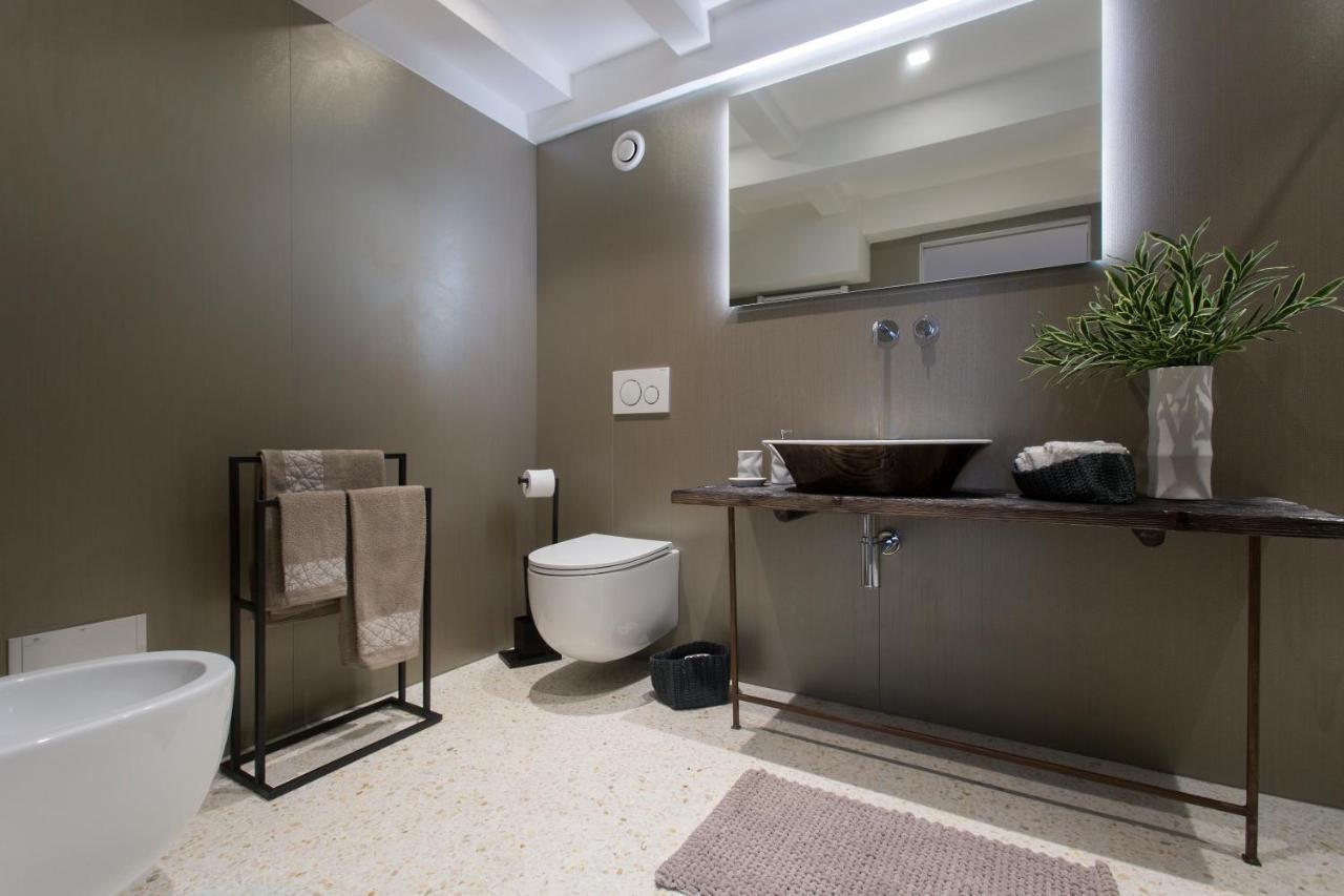 Italiahaus - Ca' Olivo Loft With Canal View In Rialto Apartamento *