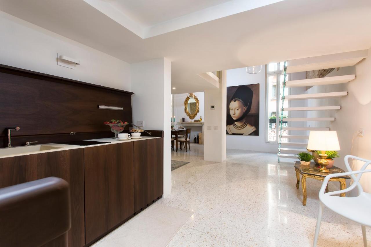 Apartamento Italiahaus - Ca' Olivo Loft With Canal View In Rialto *